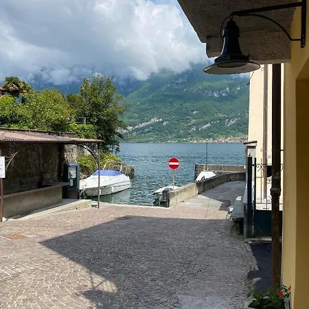 Stylish & Cozy Lake View Margaritaville 1 Oliveto Lario